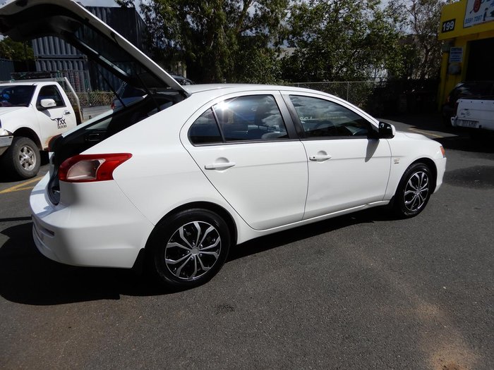 2010 Mitsubishi Lancer ES CJ MY11 White