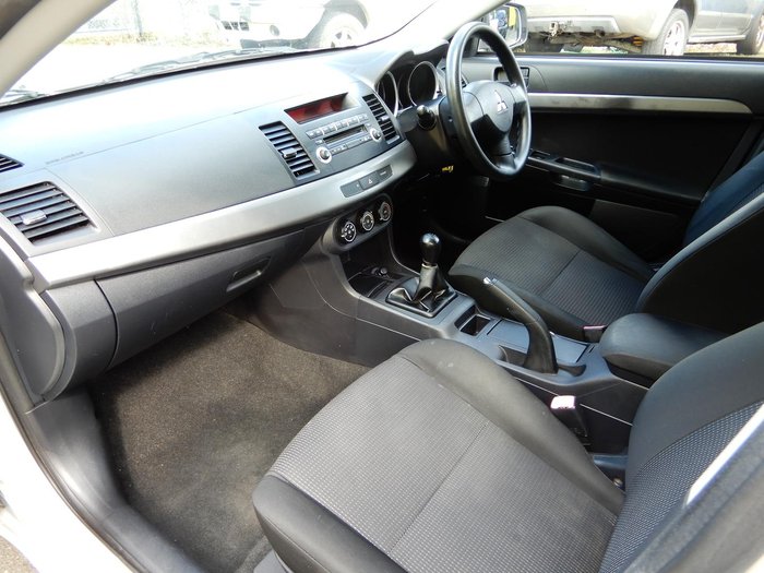 2010 Mitsubishi Lancer ES CJ MY11 White