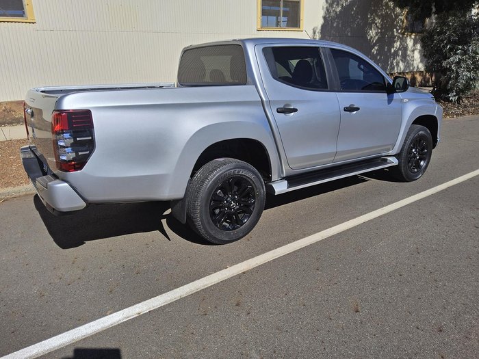 2021 Mitsubishi Triton GLX-R MR MY22 4X4 Dual Range Sterling Silver
