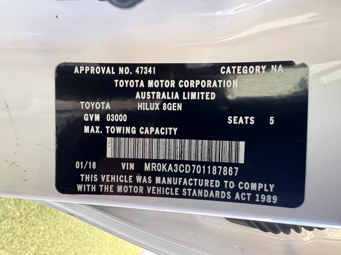 2015 Toyota Hilux SR