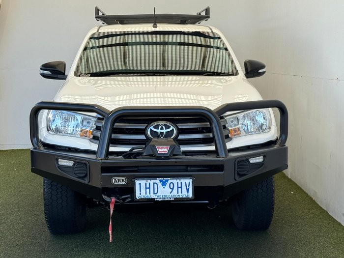 2015 Toyota Hilux SR