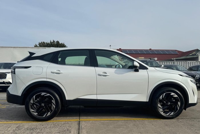 2025 Nissan QASHQAI ST-L