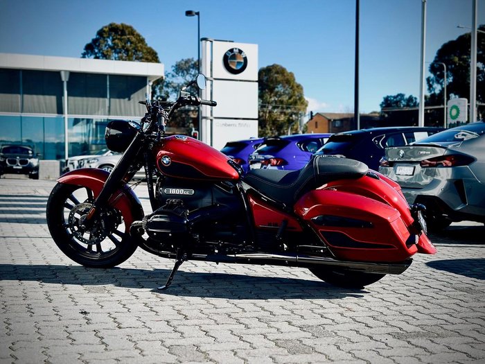 2025 BMW R 18 Roctane R 18 Red