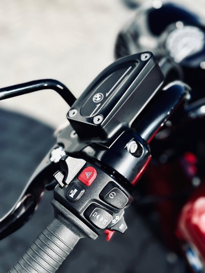 2025 BMW R 18 Roctane R 18 Red