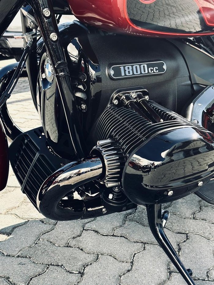 2025 BMW R 18 Roctane R 18 Red