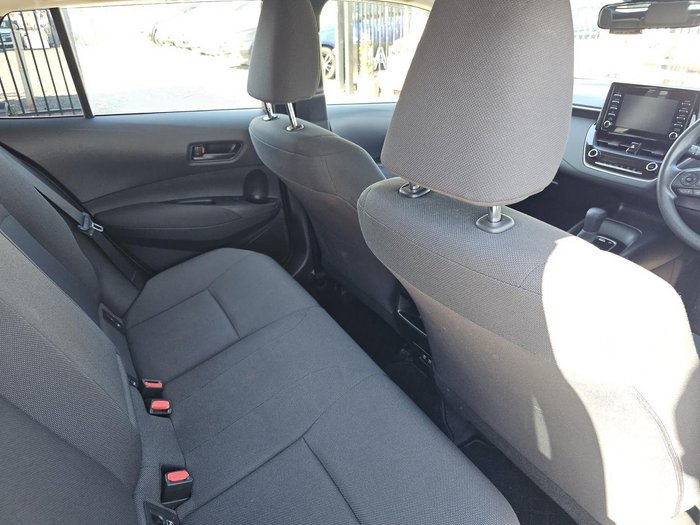 2021 Toyota Corolla Touring G-X Hybrid ZWE211W Silver