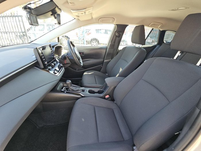 2021 Toyota Corolla Touring G-X Hybrid ZWE211W Silver