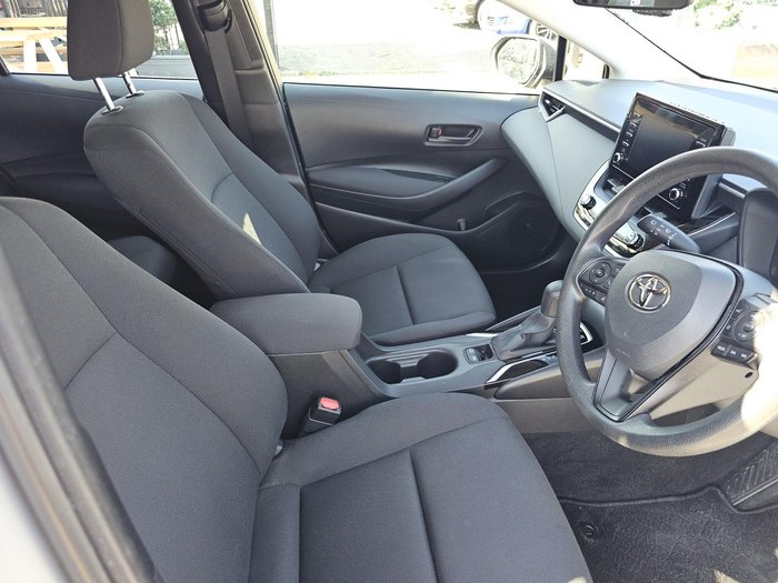 2021 Toyota Corolla Touring G-X Hybrid ZWE211W Silver