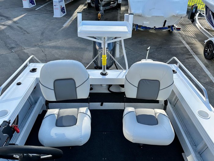 2024 QUINTREX 450 Top Ender Pro