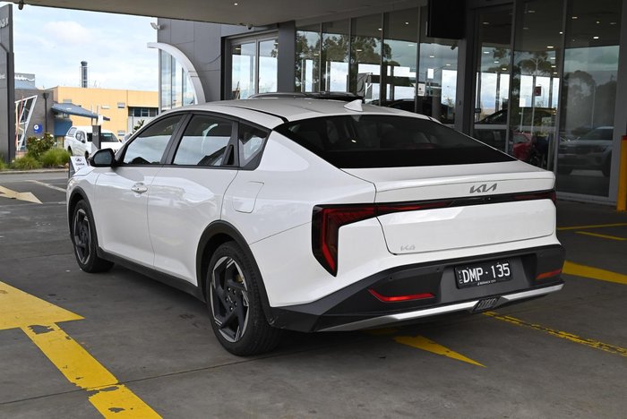 2024 Kia K4 Sport