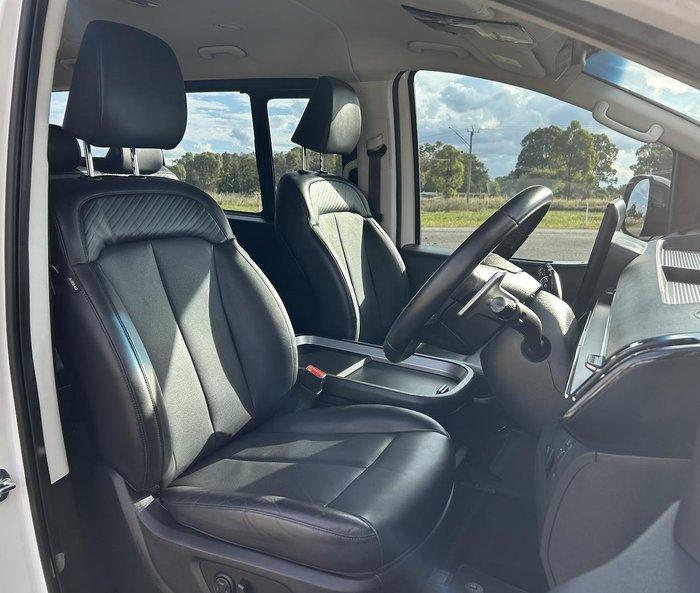 2024 Hyundai STARIA Elite