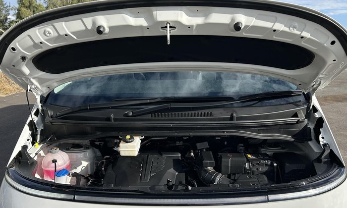 2024 Hyundai STARIA Elite