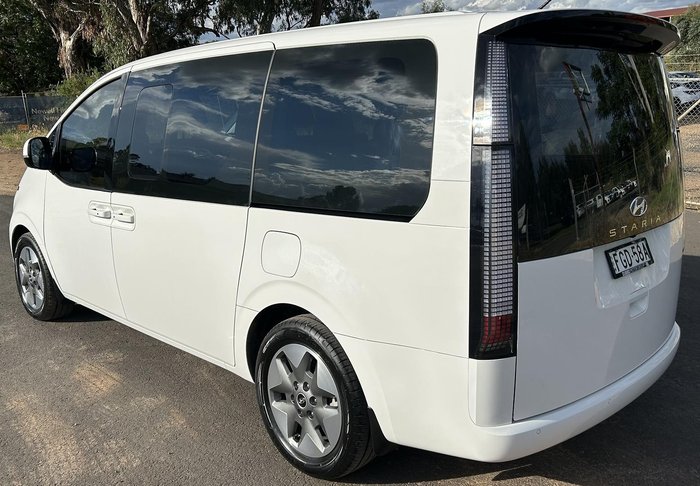 2024 Hyundai STARIA Elite
