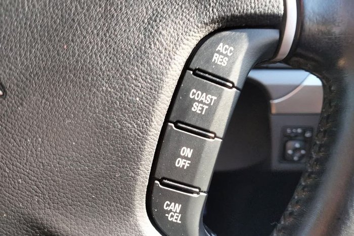 2019 Mitsubishi Pajero GLS