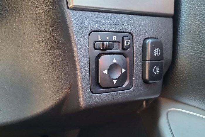 2019 Mitsubishi Pajero GLS