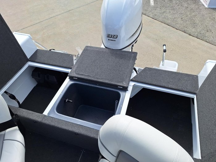 2025 QUINTREX 450 Hornet Pro