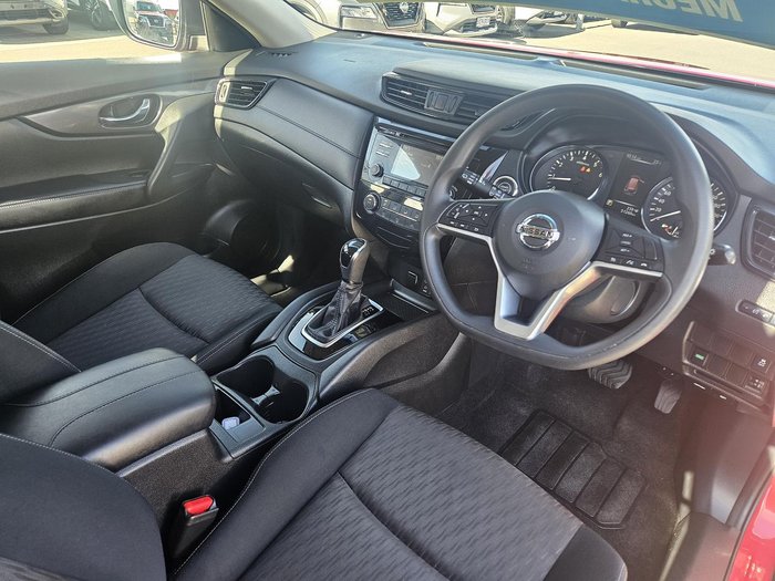 2020 Nissan X-TRAIL ST
