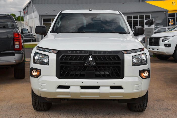 2025 Mitsubishi Triton GLX-R