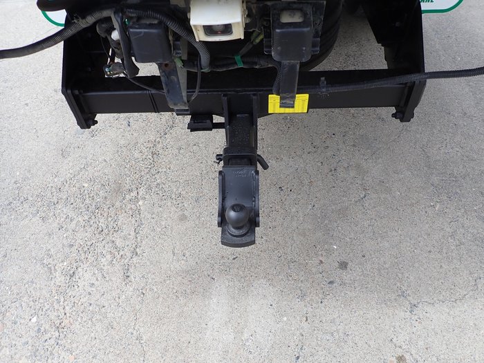 2019 ISUZU NPR 45-155