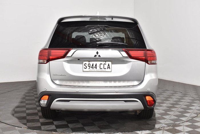 2019 Mitsubishi Outlander LS