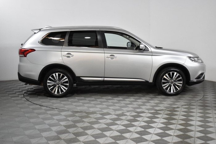 2019 Mitsubishi Outlander LS