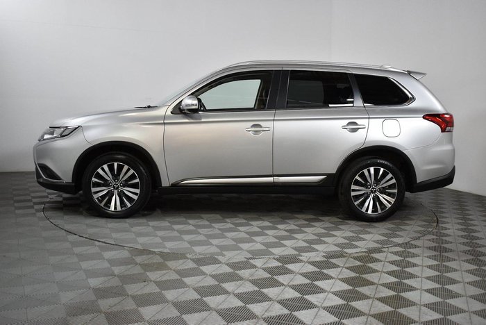 2019 Mitsubishi Outlander LS