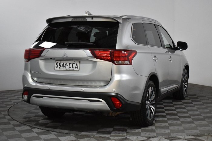 2019 Mitsubishi Outlander LS