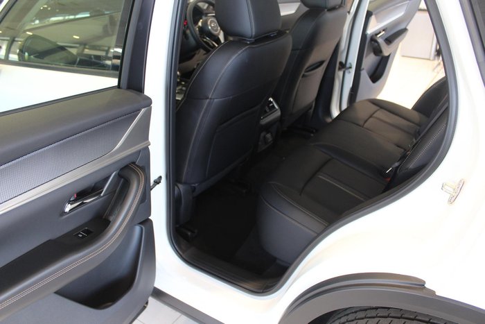 2024 Mazda CX-60 G40e Evolve