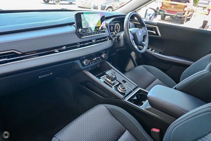 2024 Mitsubishi Outlander PHEV ES ZM MY24 AWD White