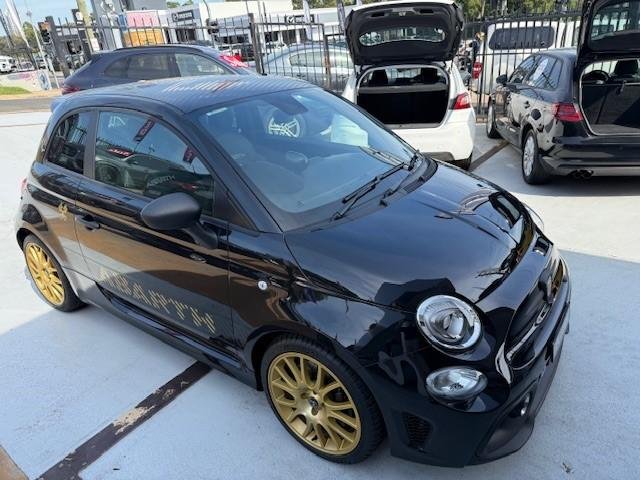 2024 Abarth 695 75 Anniversario