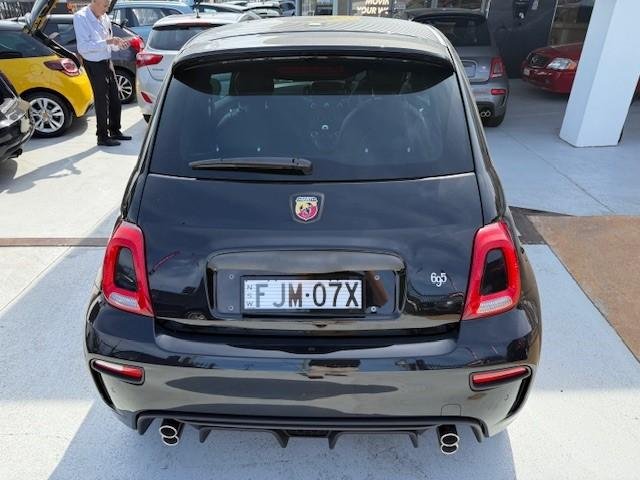 2024 Abarth 695 75 Anniversario