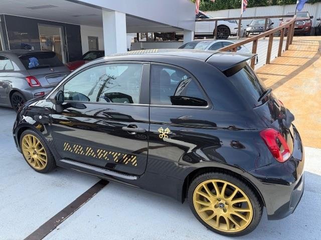 2024 Abarth 695 75 Anniversario
