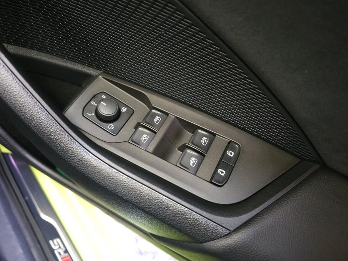 2023 SKODA Octavia RS NX MY24 Mamba Green