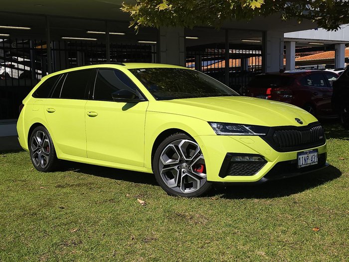 2023 SKODA Octavia RS NX MY24 Mamba Green
