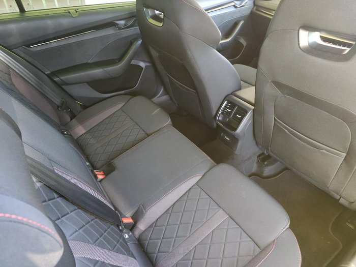 2023 SKODA Octavia RS NX MY24 Mamba Green