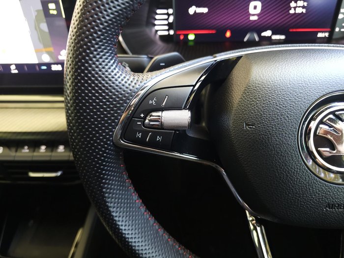 2023 SKODA Octavia RS NX MY24 Mamba Green