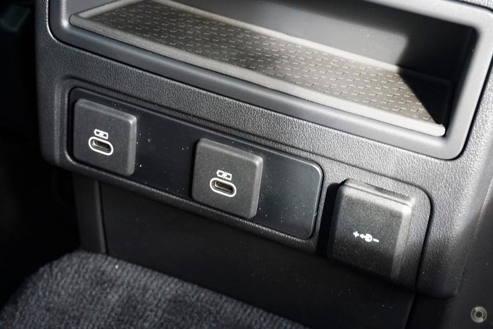 2024 Jaguar F-PACE P250 R-Dynamic SE