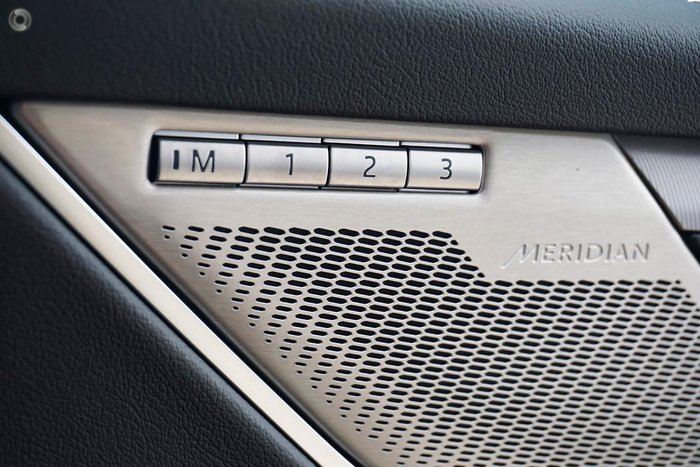 2023 Jaguar F-PACE D300 R-Dynamic SE