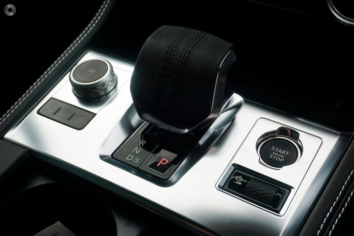 2023 Jaguar F-PACE D300 R-Dynamic SE