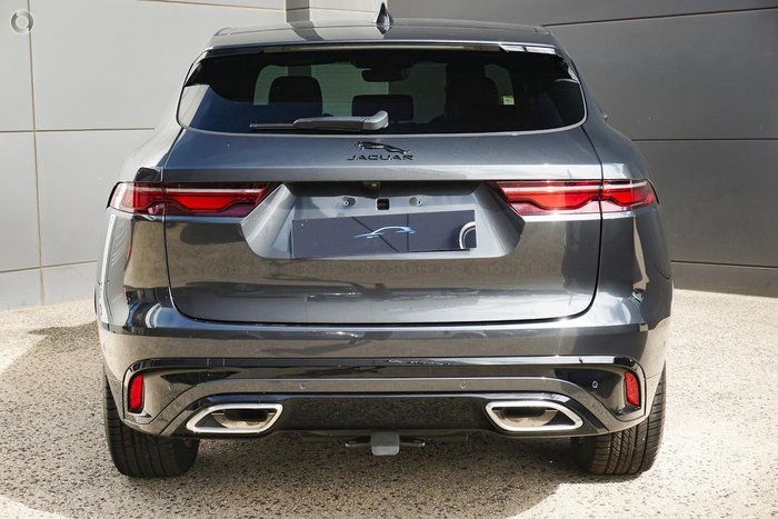 2024 Jaguar F-PACE D300 R-Dynamic SE