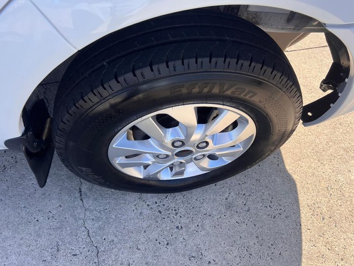 2022 LDV V80 Blanc White