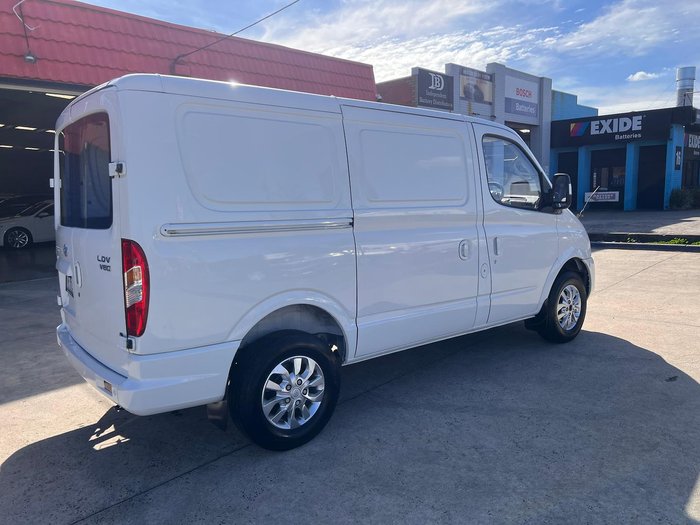 2022 LDV V80 Blanc White