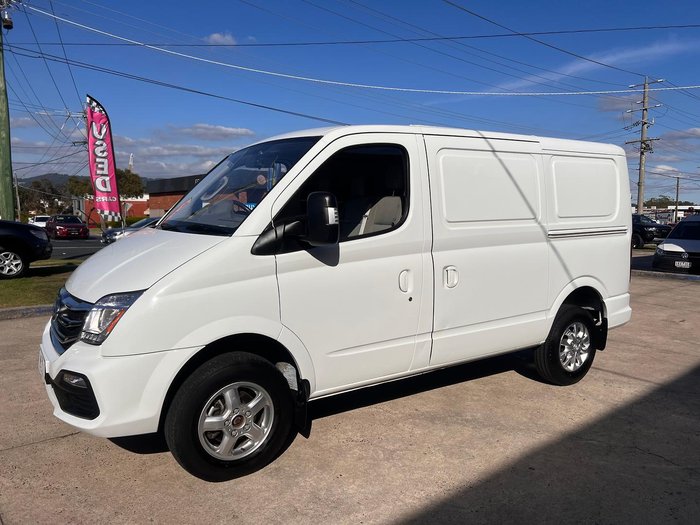2022 LDV V80 Blanc White