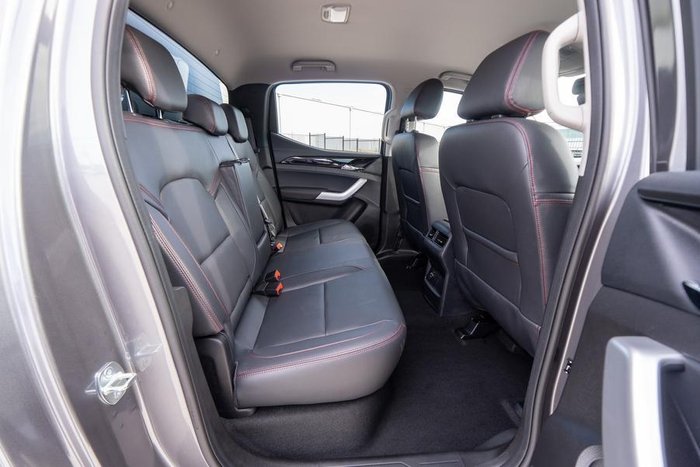 2024 LDV T60 Max LUXE Mega Tub