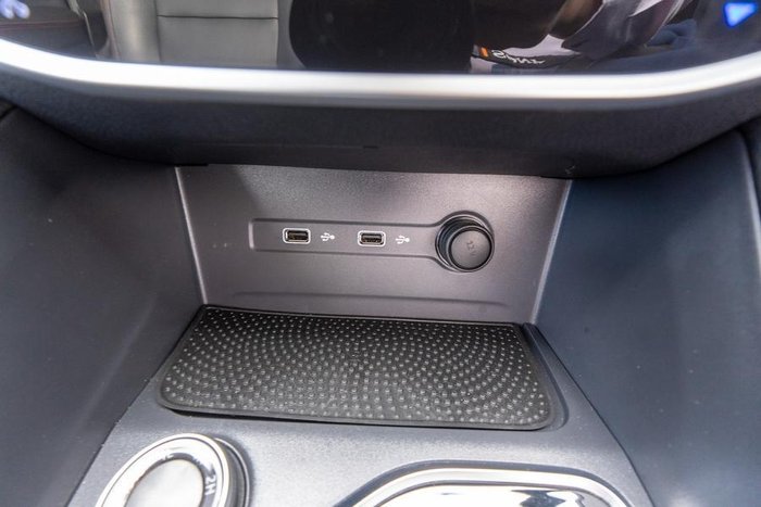 2024 LDV T60 Max LUXE Mega Tub