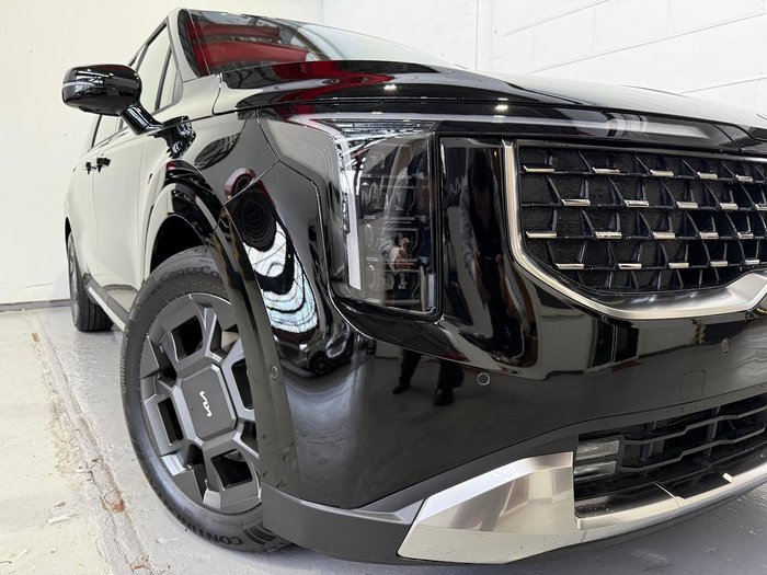 2024 Kia Carnival GT-Line HEV