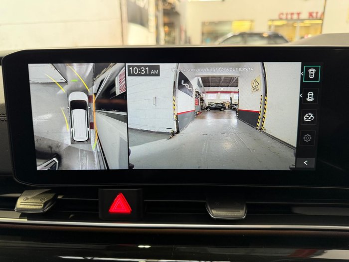 2024 Kia Carnival GT-Line HEV