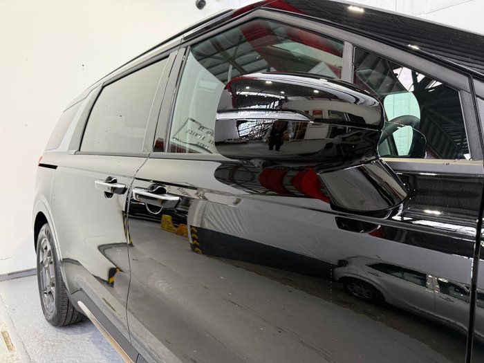 2024 Kia Carnival GT-Line HEV