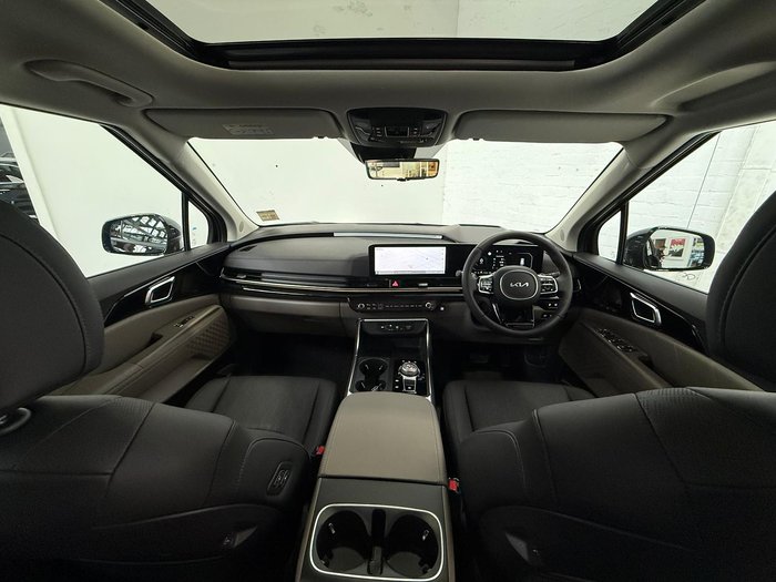 2024 Kia Carnival GT-Line HEV