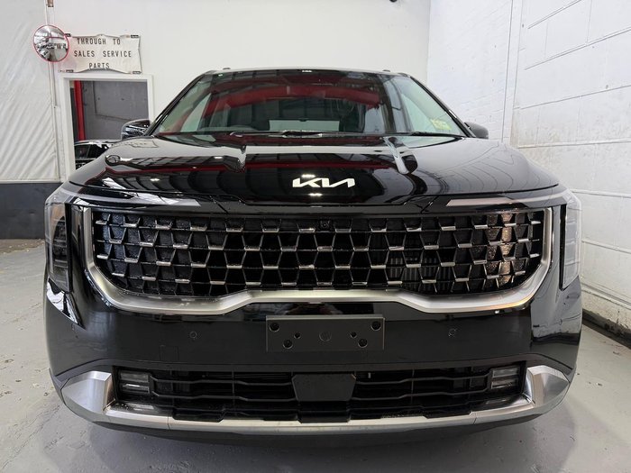 2024 Kia Carnival GT-Line HEV